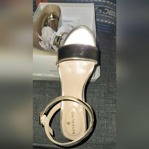 Bandolino Pennie3 Gold Platform Heels – NWB (6.5M)